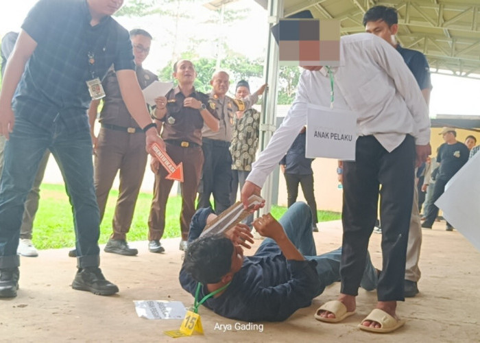 25 Adegan Rekonstruksi Kasus Penganiayaan Berat Terhadap Anggota Polres Seluma