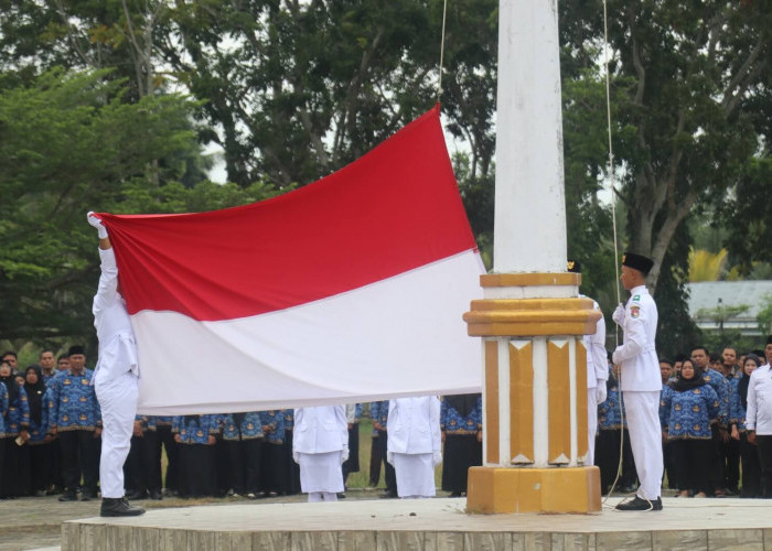 Insiden Menegangkan di Upacara Sumpah Pemuda, Bupati Mukomuko Ajak Generasi Muda Lawan Hoaks dan Sifat Malas 
