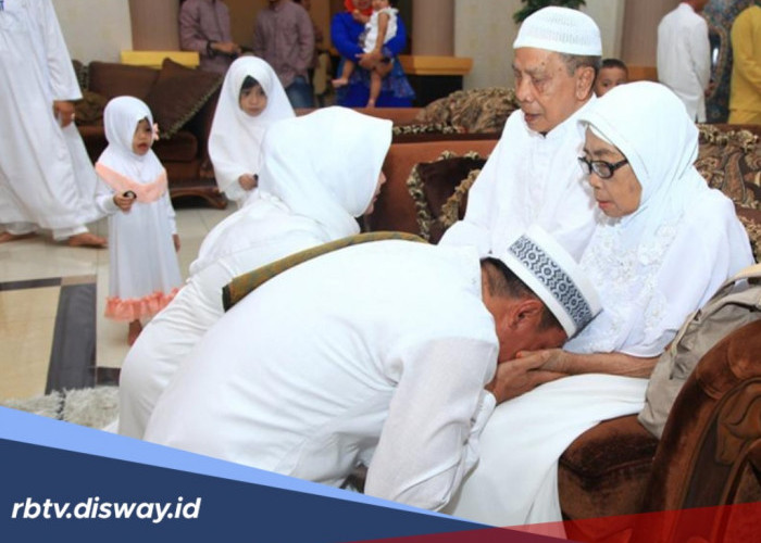 Bagaimana Sejarah Sungkeman? Simbol Kerendahan Hati dan Puncak Bakti kepada Orang Tua