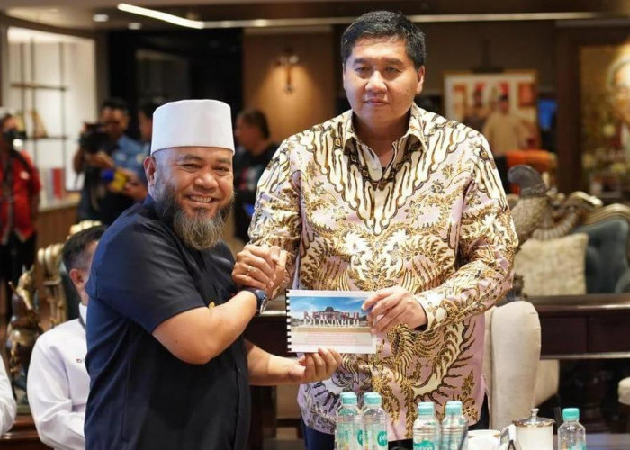 Gubernur Helmi Hasan Jemput Tambahan 1.299 Unit Kuota BSPS untuk Bengkulu