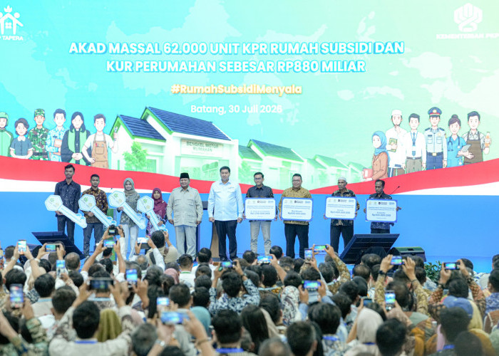 Presiden Prabowo Pimpin Akad Massal 62 Ribu Debitur KPR FLPP, BRI Perkuat Peran sebagai Penggerak Ekonomi