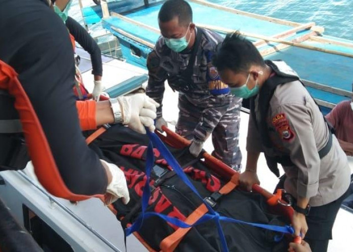 ABK KM Meratus Keriangau Meninggal Dunia, Tim Rescue Gabungan Jemput Jenazah di Laut
