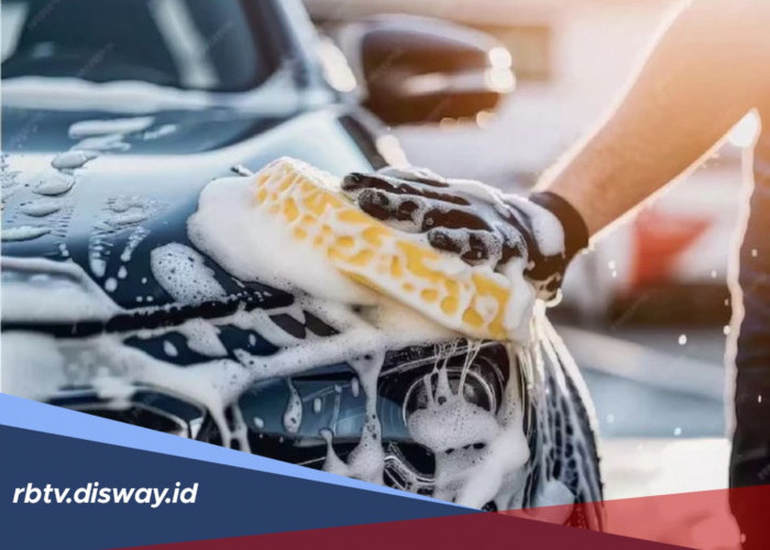 Cara Menghilangkan Kerak pada Bodi Mobil agar Tampil Maksimal