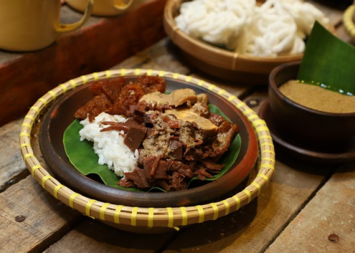 Exploring the Most Authentic Jogja Dishes, A Gastronomic Journey Through Indonesia's Culture