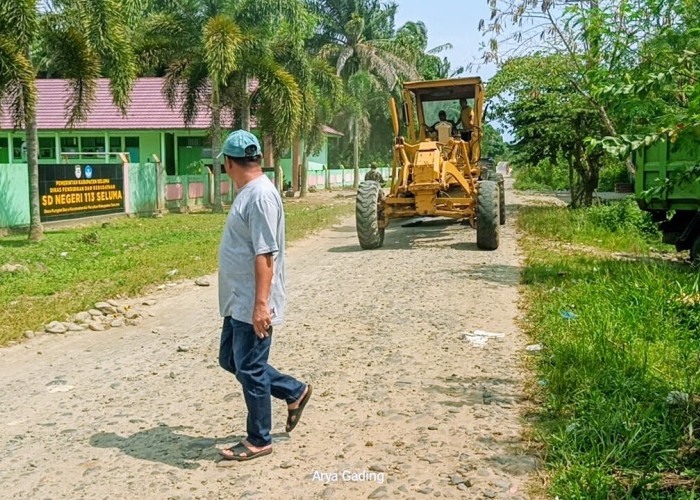 Pemkab Seluma Kucurkan Rp4,2 Miliar dari APBD dan DBH Sawit untuk Hotmix Jalan