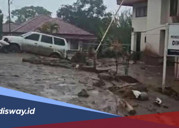 Banjir Bandang Hantam Wilayah Solok, Perkantoran Bupati dan Rumah Warga Terdampak