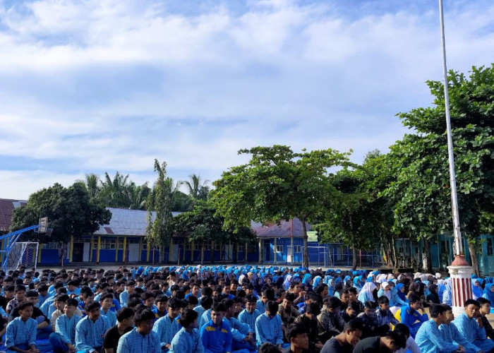 SMAN 1 Bengkulu Tengah Gelar Doa Bersama serta Pameran Karya Seni dan Kuliner Nusantara