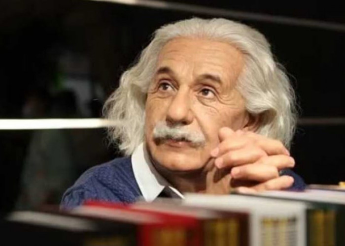 Tak Disangka, Ternyata Orang Paling Jenius di Dunia Adalah Anak Tetangga Kita, Bukan Albert Einstein