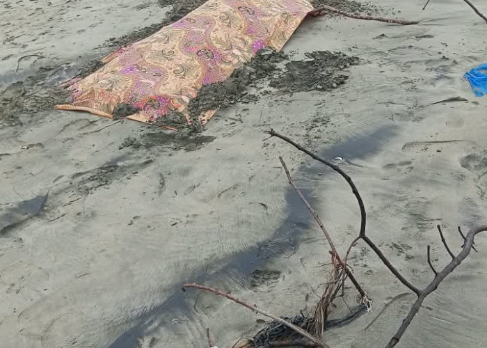 Geger Temuan Mayat Pria di Pantai Rawa Bangun Mukomuko, Identitas Belum Diketahui
