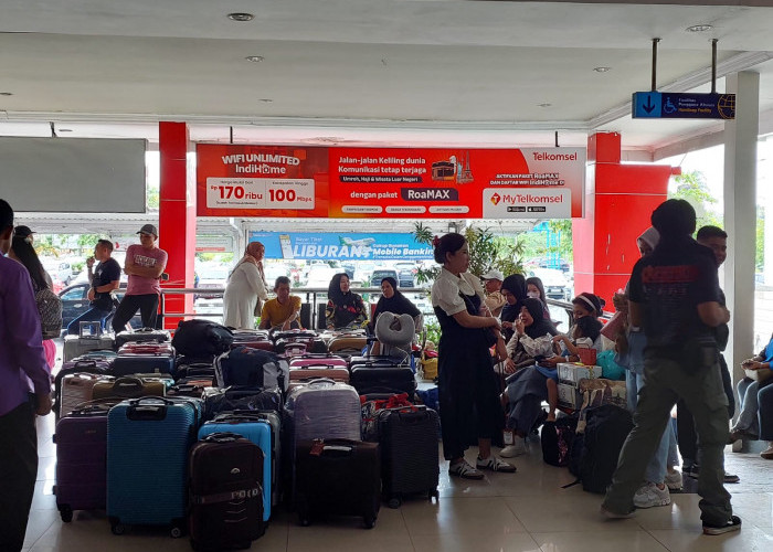 Puluhan Mahasiswa Unihaz Bengkulu Tujuan Malang Terlantar di Bandara