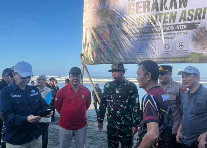 Kompak! TNI-Polri, Kejari hingga Mahasiswa KKN Bersatu Sukseskan Gerakan Radin Inten Asri di Pantai Seluma