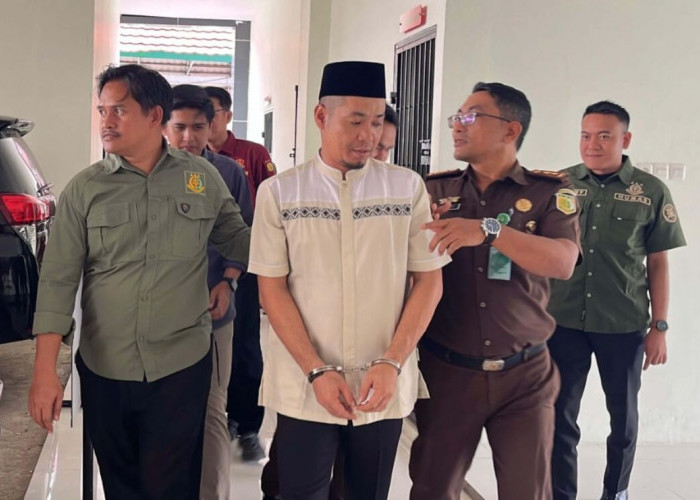 Tim Tabur Kejati Bengkulu Tangkap Buronan Lolik Eriadi Setelah 4 Tahun Menghilang