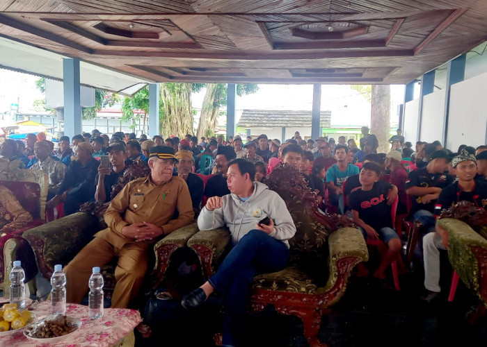 Senator yang Rutin Pulang Kampung, Sultan Mohon Restu Kepada Keluarga Jawa dan Lembak di Rejang Lebong