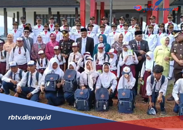 Pemkab Bengkulu Tengah Alokasikan Anggaran Rp 3,12 M untuk Seragam Gratis Siswa SD-SMP