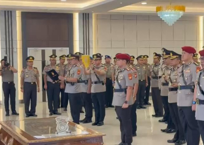 Kapolda Bengkulu Pimpin Upacara Sertijab Pejabat Utama dan Kapolres Jajaran