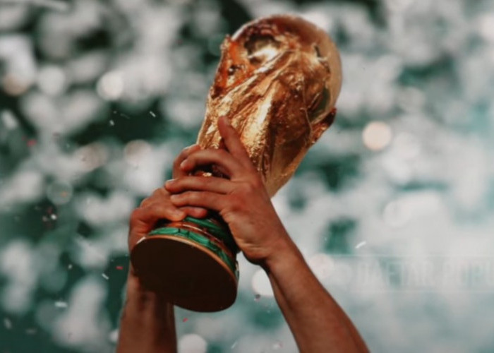 Sejarah dan Rahasia di Balik Trofi Piala Dunia FIFA,dari Dewi Kemenangan hingga Sosok Raksasa Penopang Dunia