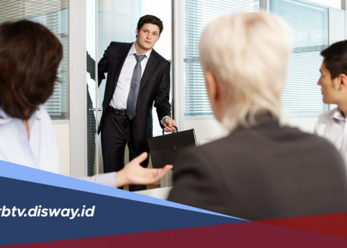 Apa Benar, DC Lapangan Boleh Tagih Utang ke Kantor?