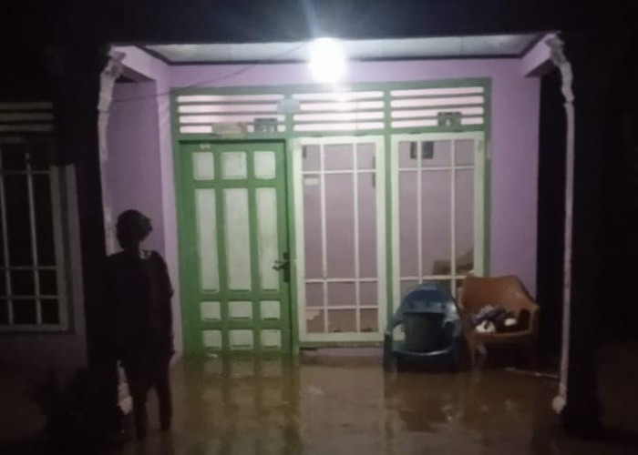 Rumah Warga Desa Lubuk Tanjung Kebanjiran