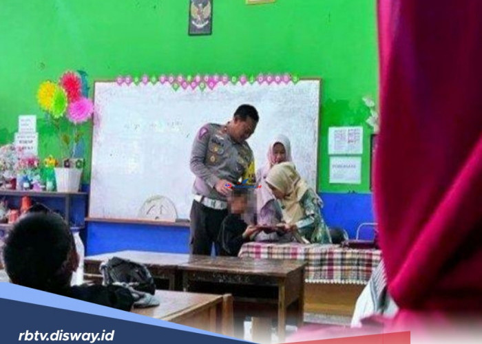 Bikin Haru! Ini Kisah Murid SD di Bandung Minta Ditemani Polisi saat Ambil Raport