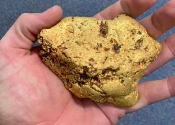 East Java, Indonesia, Has a Lot of Gold, Rivaling the Gold in Papua