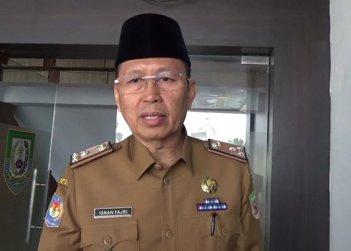 Selamat, Sekprov Bengkulu Definitif Isnan Fajri Dilantik Gubernur 