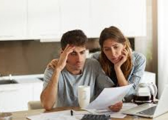 Ada Tunggakan Angsuran tapi Takut Diteror Debt Collector? Begini Cara yang Bisa Anda Lakukan