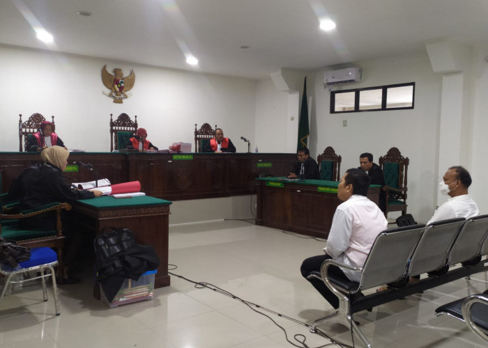 Pasca OTT, Kadis Dikbud Dituntut 1,6 Tahun Penjara dan Kasi 1,4 Tahun