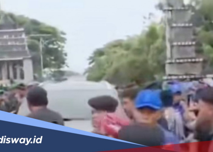 Viral! Tiba di Kutai Barat, Rombongan Ustaz Abdul Somad Malah Dihadang Puluhan Warga