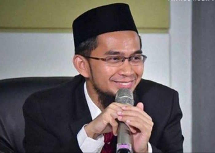 Lakukan Amalan Ini Ketika Terbangun Tengah Malam, Kata Ustaz Adi Hidayat Rezeki Akan Mengalir Deras