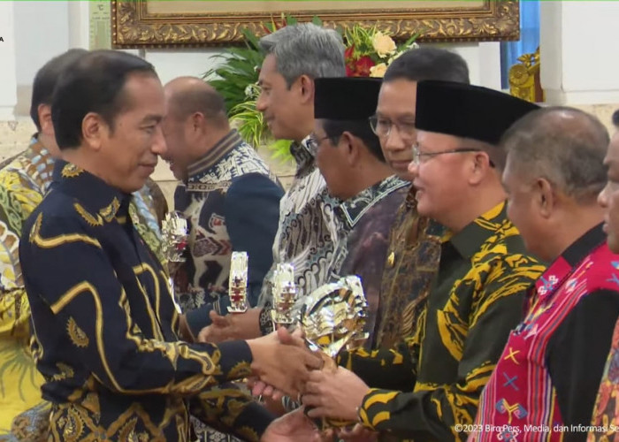 Terbaik Dalam Pengendalian Inflasi, Gubernur Bengkulu Dapat Penghargaan dari Presiden RI