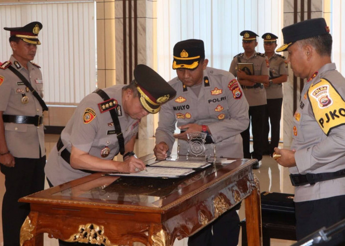 Kapolda Bengkulu Pimpin Sertijab dan Pelantikan Pejabat Utama Polda Bengkulu