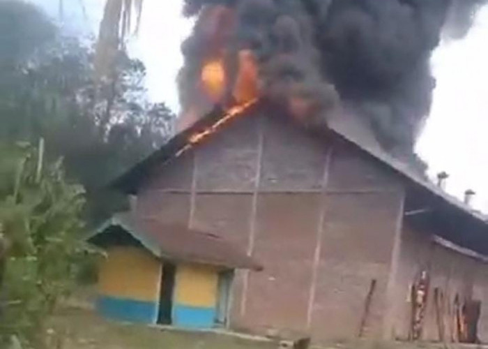 Pabrik Pengeringan Getah Karet PT Air Muring Terbakar, Kerugian Ratusan Juta