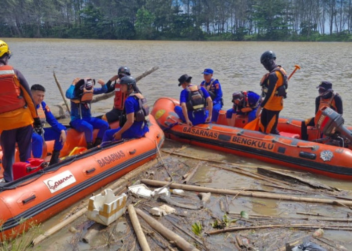 Basarnas Tutup Operasi Pencarian, Sudah 7 Hari M.Fadli yang Tenggelam di Sungai Bengkulu Belum Ditemukan 