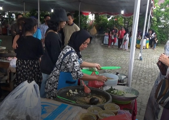 Lotek dan Pindang Mama Dika di Kampung Ramadhan RBTV, Harga Terjangkau Rasanya Luar Biasa