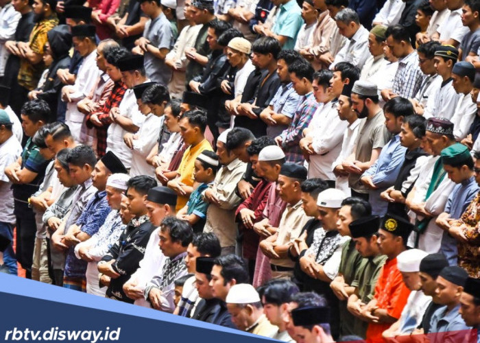 Siap-siap Sholat Id, Ini Bacaan Niat dan Jumlah Takbir Sholat Id
