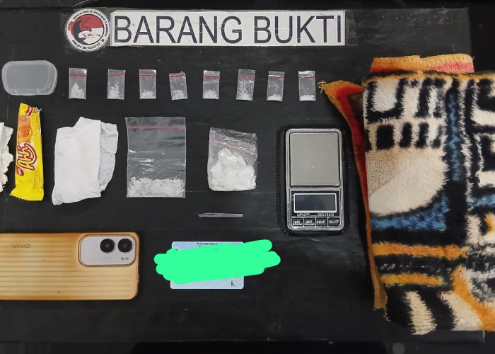 Sejadah Jadi Tempat Simpan Sabu, 2 Orang Diringkus Ditresnarkoba Polda Bengkulu