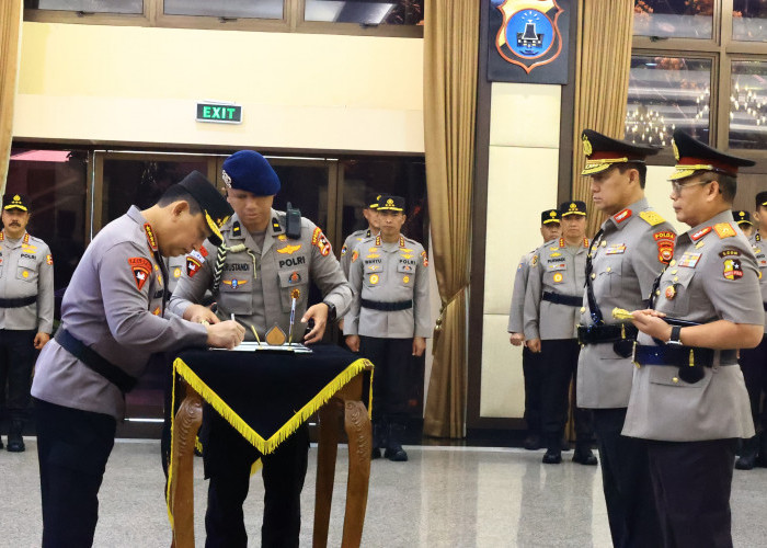 Brigjen Pol Anwar Kapolda Bengkulu, Sertijab Dipimpin Langsung Kapolri Jenderal Pol. Listyo Sigit Prabowo