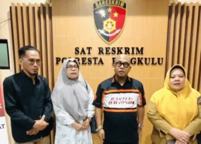 Pernyataan Tim Hukum Pemkot Bengkulu Pasca Aksi Buang Sampah di Kantor Walikota