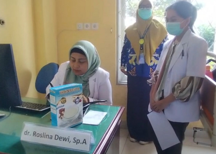 Tangani Stunting dan Gizi Buruk, Kemenkes RI Salurkan Bantuan Susu Formula ke RSUD Kepahiang