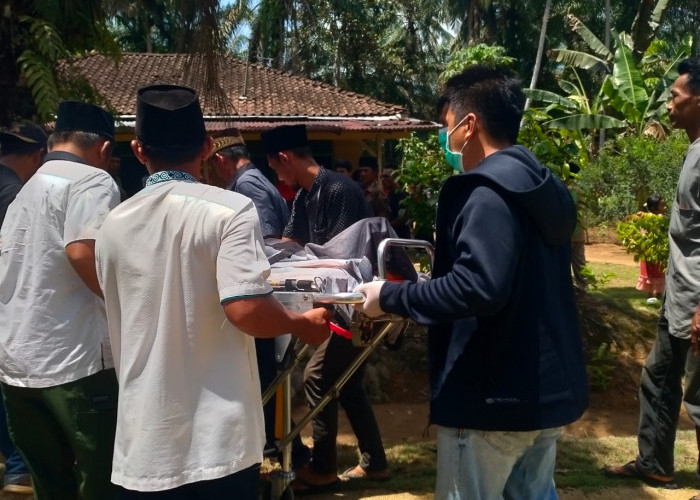 Peristiwa Berdarah di Lembah Duri, Korban Pembunuhan Tiba di Rumah Duka, Ini Keterangan Tetangga 