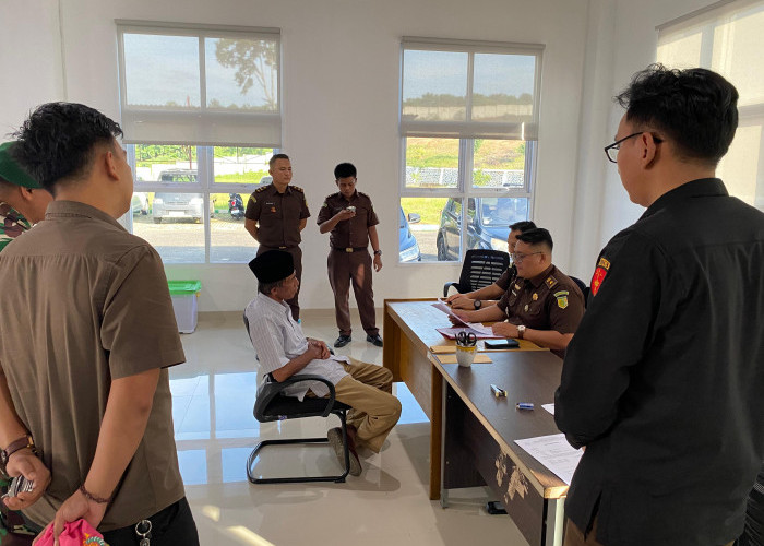 Salah satu anggota dewan Bengkulu Tengah ditahan jaksa dalam kasus korupsi ADD