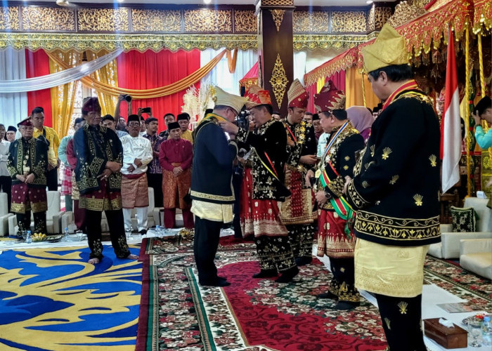 Gubernur Bengkulu Rohidin Mersyah Bergelar Datuk, Kapolda Armed Dubalang Setio Rajo