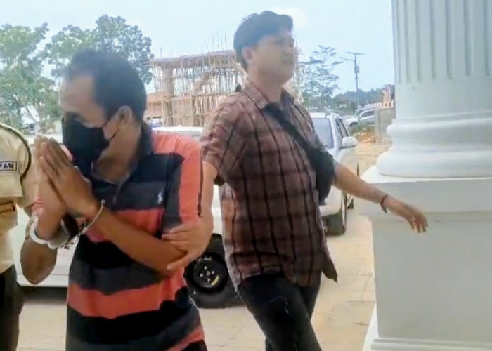 Oknum Kades Lubuk Betung Jadi Tahanan Jaksa, Tipu Emak-emak Modus Kerja di SPPG