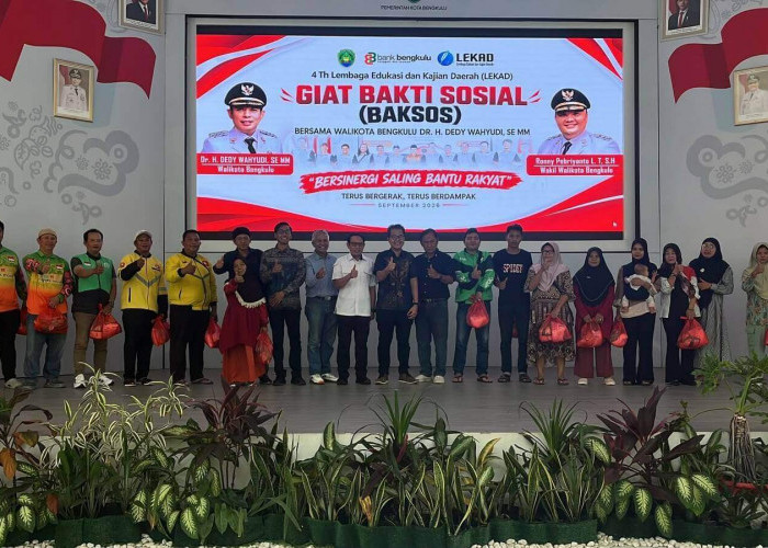 Bakti Sosial LEKAD dan Pemkot Bengkulu, Walikota Apresiasi Gerakan Bantu Rakyat