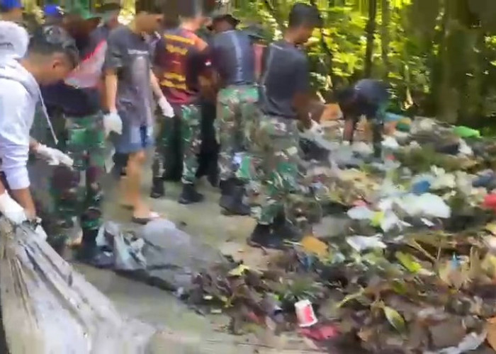 Sampah di Hutan Lindung Liku Sembilan, Dituding Kiriman Dari Luar Kabupaten