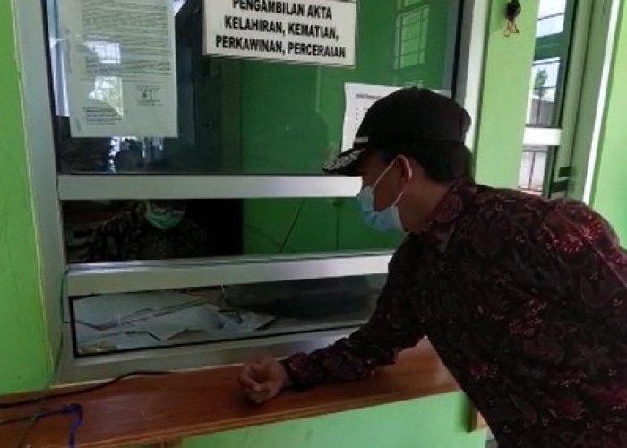 Momen Libur Sekolah, Pemilih Pemula di Bengkulu Tengah Mulai Ramai Rekam KTP 