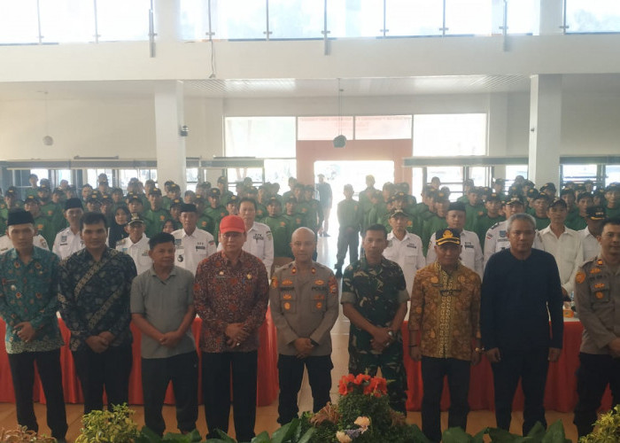 145 Hansip di Kaur Dilatih TNI dan Polri, Guyon Sekda Sudah Mirip Tentara
