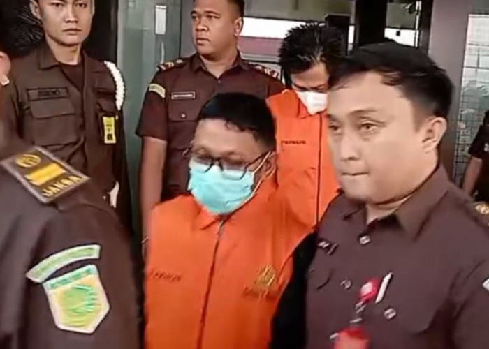 Diduga Korupsi Dana BOS, Eks Kepsek SMPN 2 Rejang Lebong Cs Ditahan Penyidik Kejaksaan