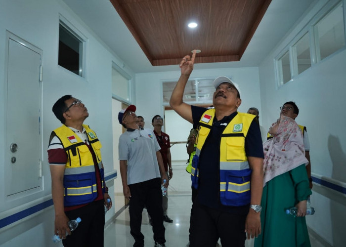 Wagub Mian Tinjau Progres Proyek di RSUD M. Yunus, Pastikan Kualitas Sesuai Spesifikasi