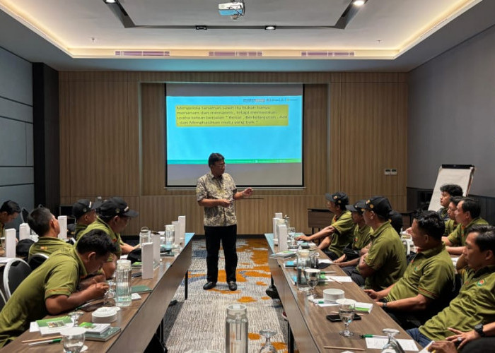 AKPY, BPDP dan Ditjenbun Bekali 60 Pekebun Seluma Jurus Panen untuk Jaga Mutu TBS